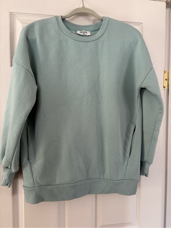Zenana Outfitters Tops - Zenana Mint Green Crewneck Sweatshirt with Pockets